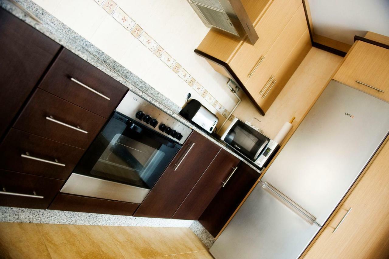Apartamentos La Pasarela Villanueva De Arosa Exterior photo